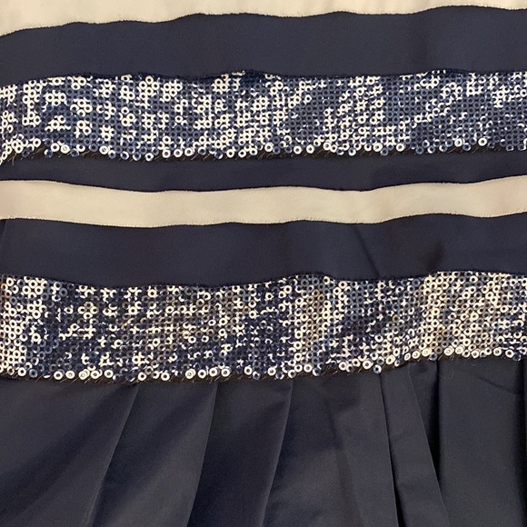 Sparkly blue and silver cocktail dress by BCBG - Picture 5 of 5
